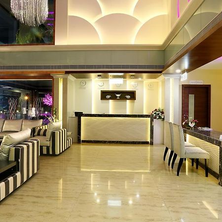 Hotel Moonlit Regency Thodupuzha Exterior foto